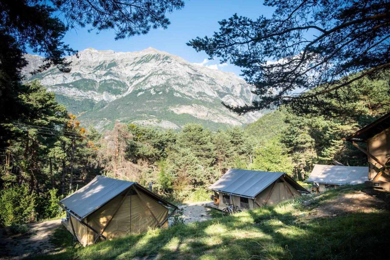 Huttopia Lac De Serre-Poncon Le Lautaret Ngoại thất bức ảnh